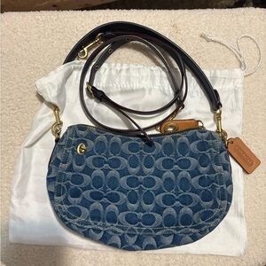 Coach Swinger Denim Signature